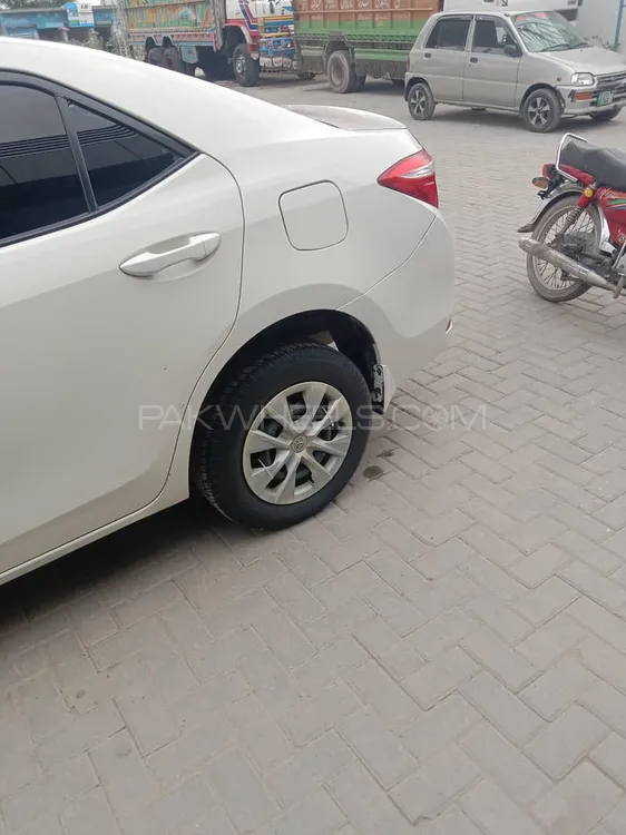 Toyota Corolla 2018 for Sale in Narowal Image-1