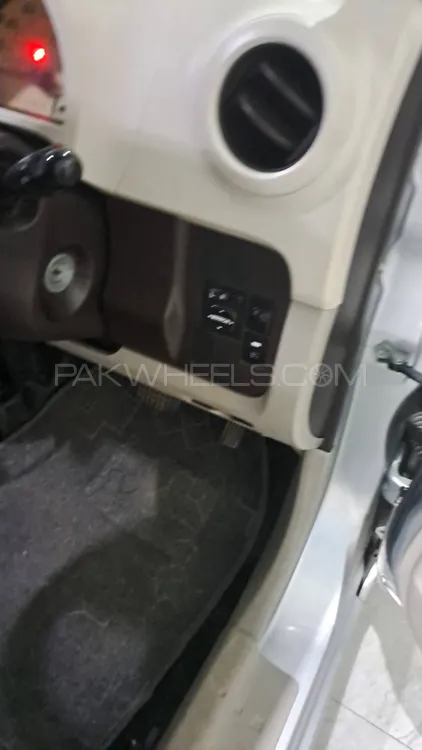 Toyota Passo 2013 for Sale in Kharian Toyota Passo 2013 for Sale in Kharian Image-7
