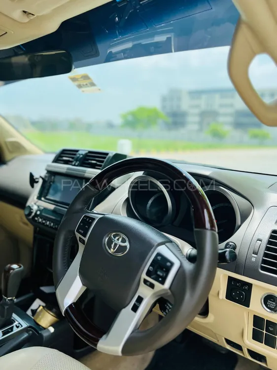 Toyota Prado 2016 for Sale in Islamabad Toyota Prado 2016 for Sale in Islamabad Image-7