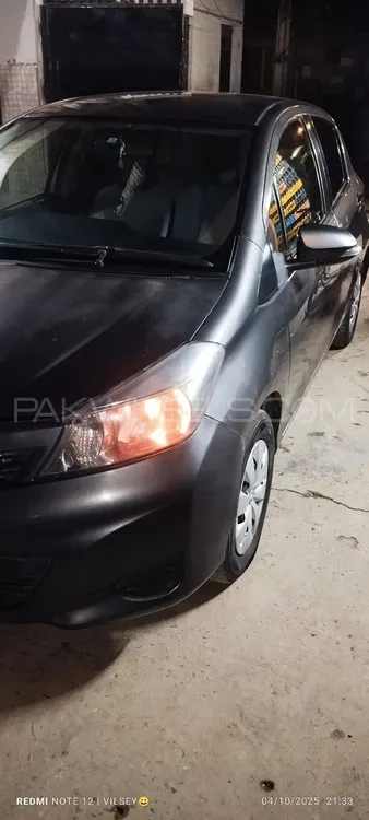 Toyota Vitz 2013 for Sale in Rawalpindi Image-1