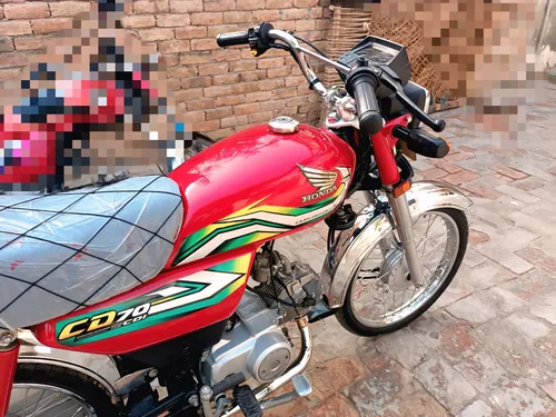 Honda CD 70 2023