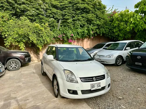 Suzuki Swift DLX Automatic 1.3 Navigation 2019