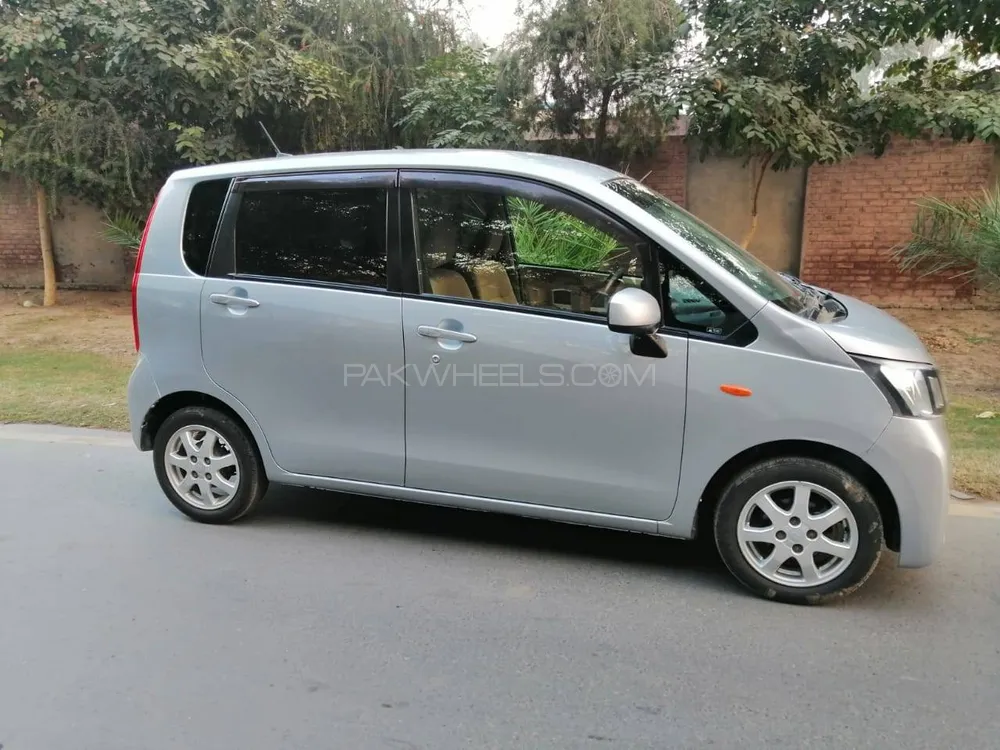 Daihatsu Move 2013 for Sale in Faisalabad Daihatsu Move 2013 for Sale in Faisalabad Image-5