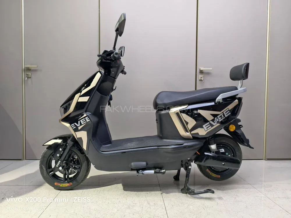 Evee Gen-Z 2025 for Sale Image-1
