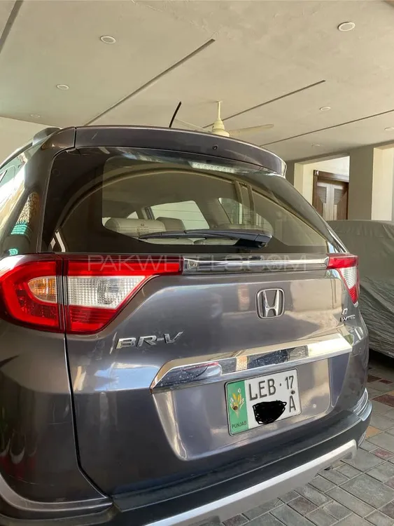 Honda BR-V 2017 for Sale in Lahore Image-1
