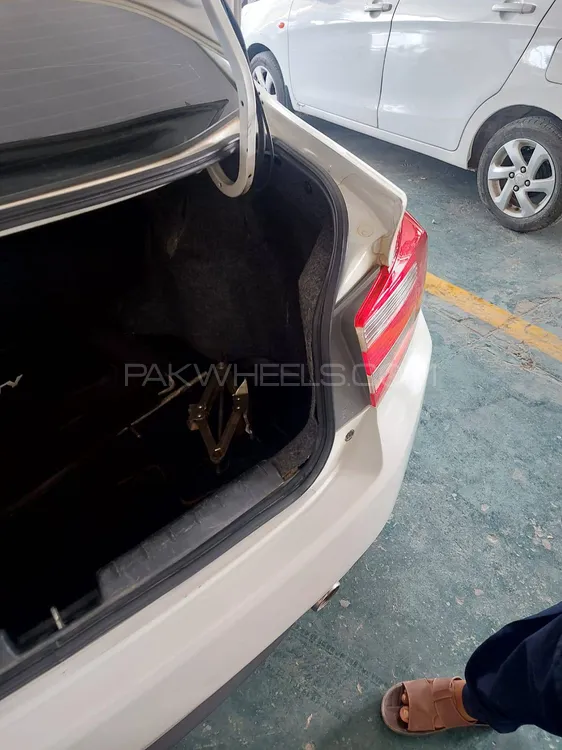 Honda City 2013 for Sale in Kabirwala Honda City 2013 for Sale in Kabirwala Image-8