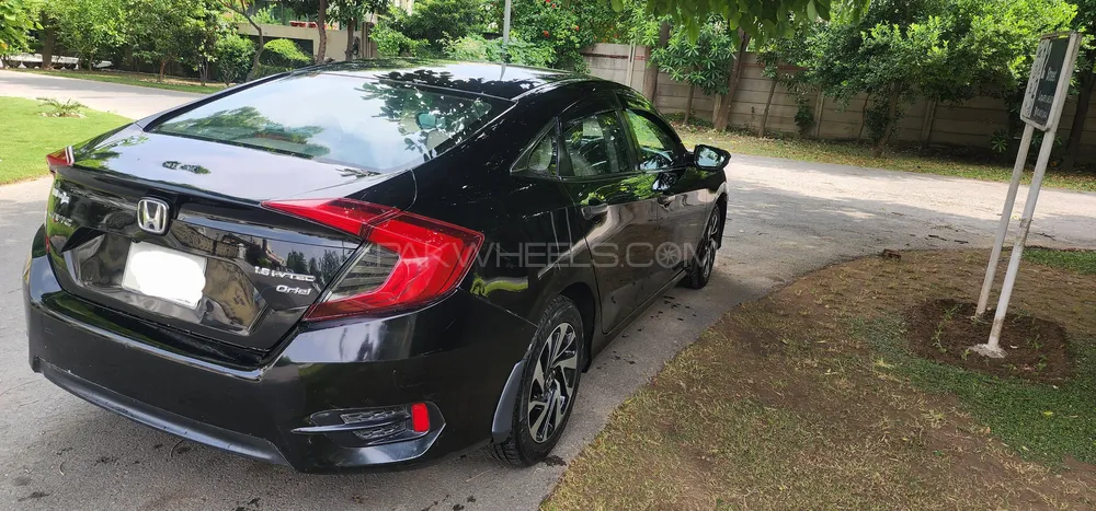 Honda Civic 2017 for Sale in Lahore Image-1