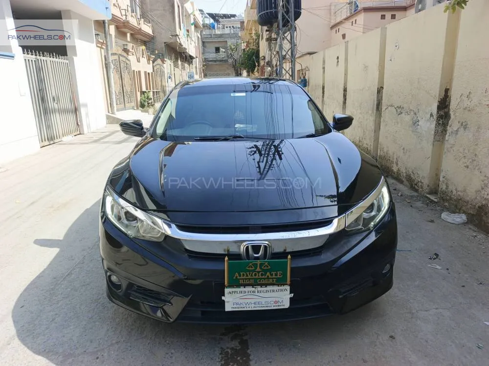 Honda Civic 2018 for Sale in Lahore Image-1