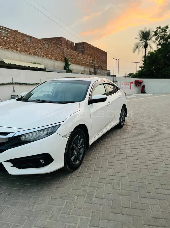 Honda Civic 2021 for Sale in Multan Honda Civic 2021 for Sale in Multan Image-2