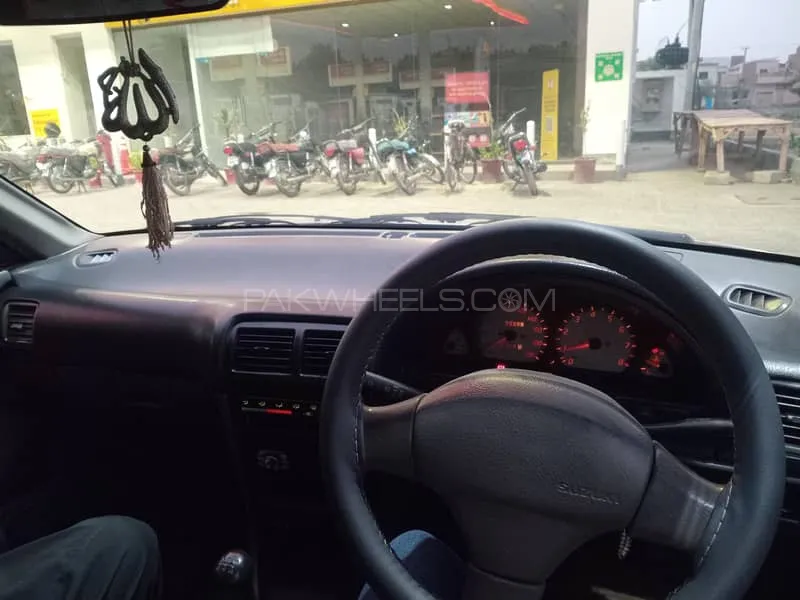Suzuki Cultus 2005 for Sale in Bahawalpur Suzuki Cultus 2005 for Sale in Bahawalpur Image-3