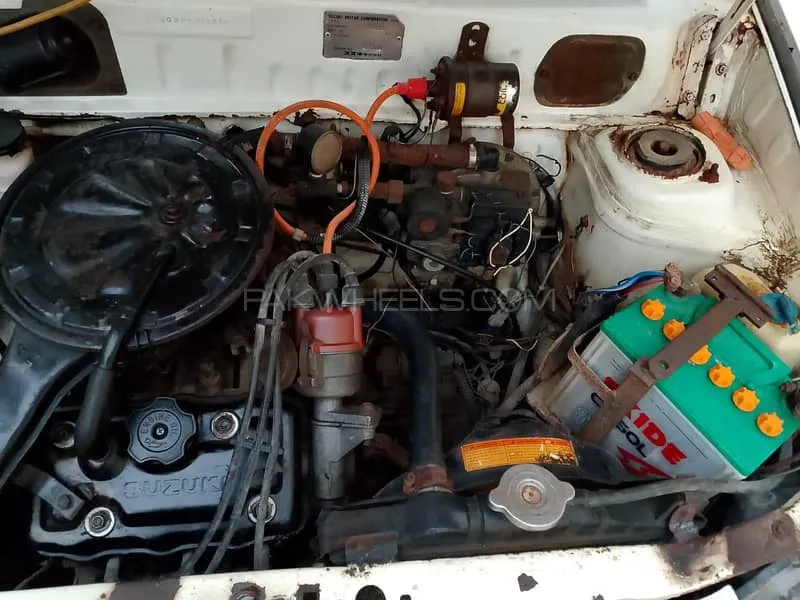 Suzuki Mehran 2005 for Sale in Karachi Suzuki Mehran 2005 for Sale in Karachi Image-3
