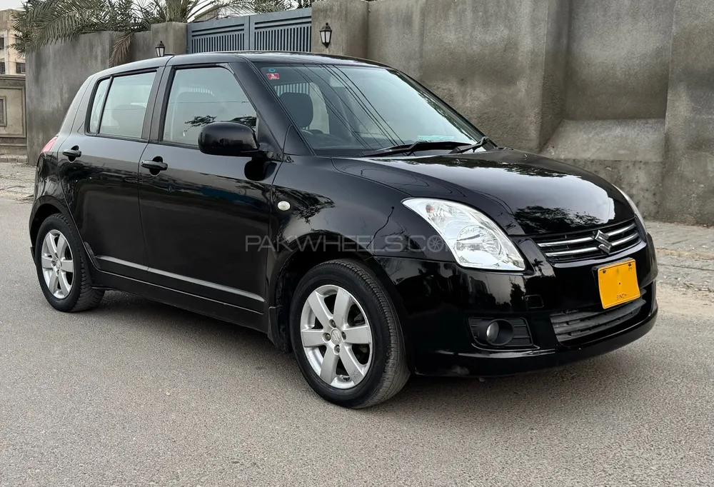 Suzuki Swift 2016 for Sale in Karachi Image-1