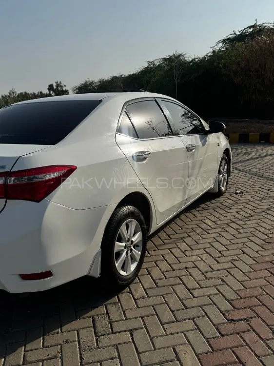 ٹویوٹا کرولا 2015 for Sale in سرگودھا ٹویوٹا کرولا 2015 for Sale in سرگودھا Image-9