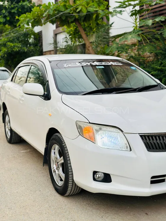 Toyota Corolla Axio 2006 for Sale in Karachi Image-1