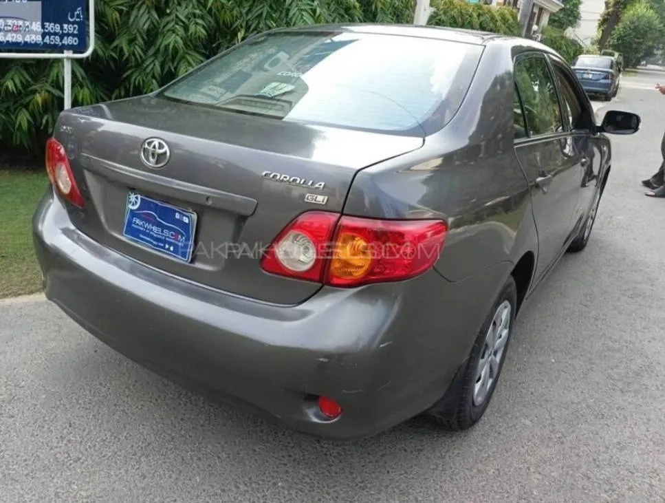 Toyota Corolla 2010 for Sale in Lahore Image-1