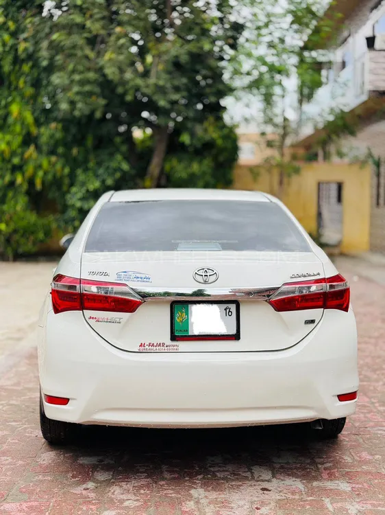 Toyota Corolla 2015 for Sale in Depal pur Toyota Corolla 2015 for Sale in Depal pur Image-3