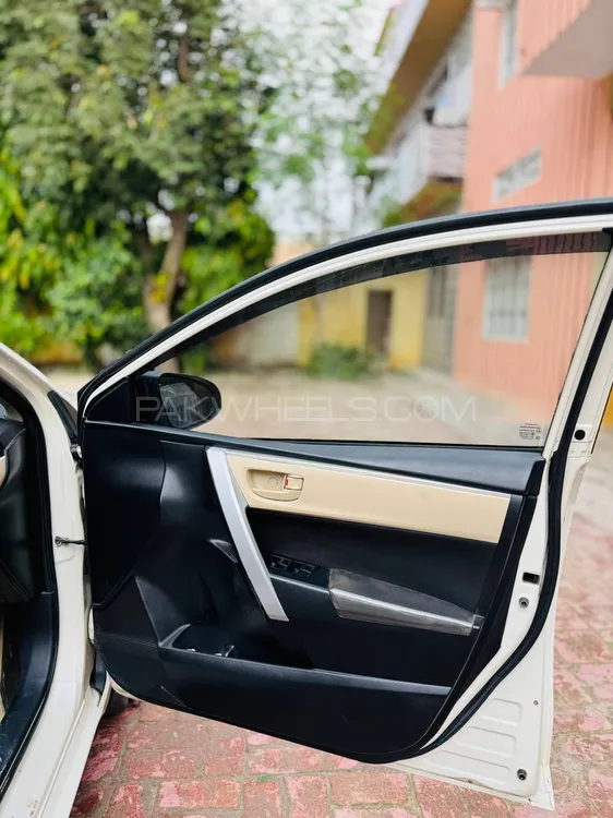 Toyota Corolla 2015 for Sale in Depal pur Toyota Corolla 2015 for Sale in Depal pur Image-19