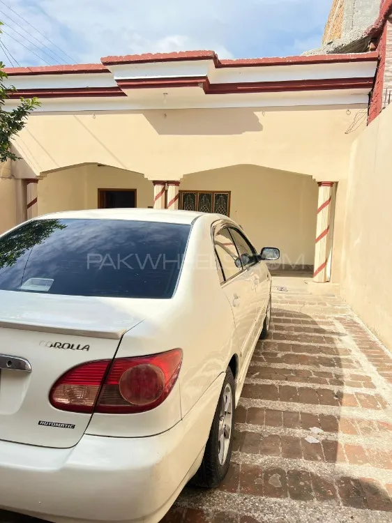 Toyota Corolla 2004 for Sale in Mardan Image-1