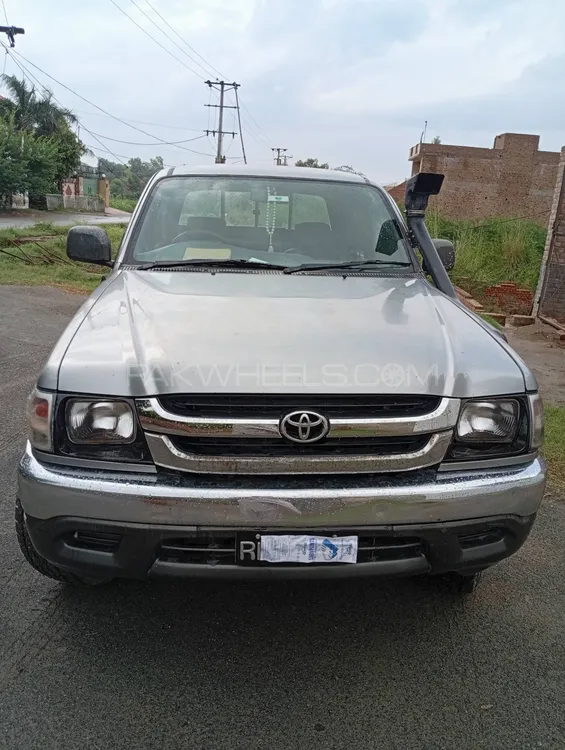 Toyota Hilux 2003 for Sale in Sargodha Image-1