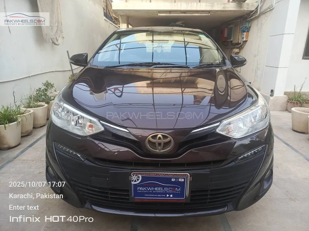 Toyota Yaris Sedan 2021 for Sale in Karachi Image-1