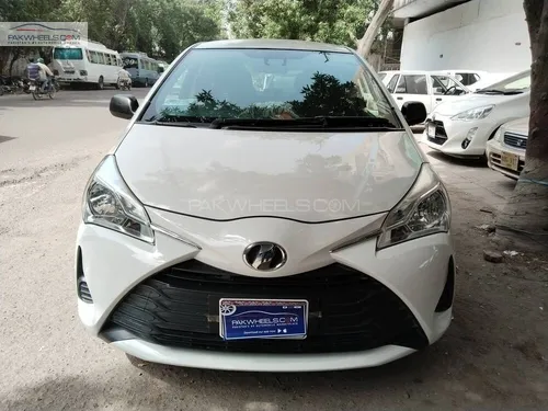 Toyota Vitz F 1.0 2017 for Sale New