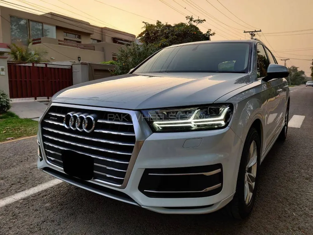 Audi Q7 2017 for Sale in Islamabad Audi Q7 2017 for Sale in Islamabad Image-2