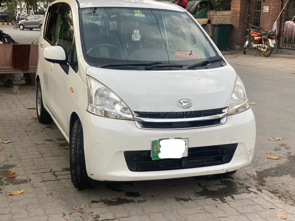 Daihatsu Move 2011 for Sale in Lahore Image-1