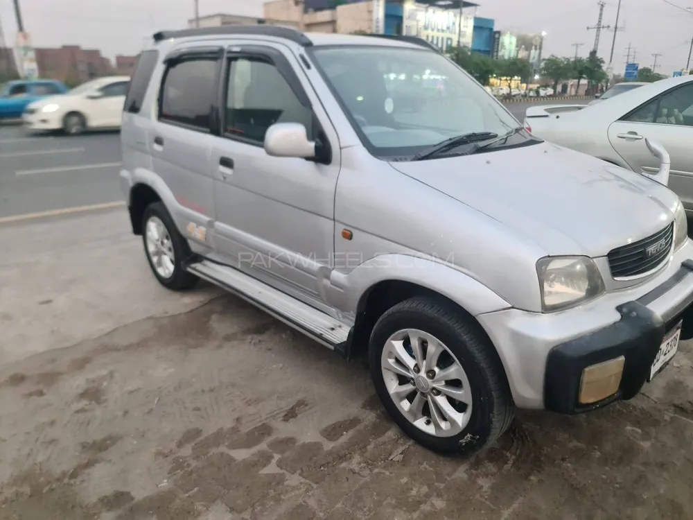 Daihatsu Terios 2008 for Sale in Lahore Image-1