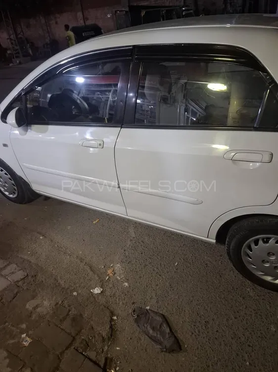 Honda City 2006 for Sale in Okara Image-1