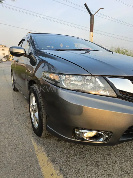 Honda City 2010 for Sale in Islamabad Image-1