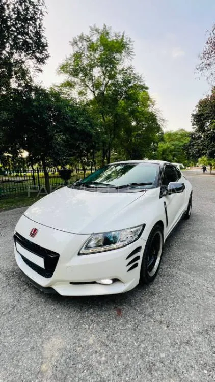 Honda CR-Z 2010 for Sale in Lahore Image-1