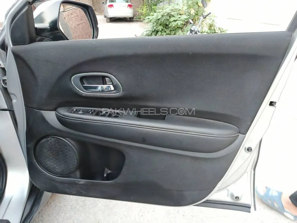 ہونڈا ویزِل 2015 for Sale in پشاور ہونڈا ویزِل 2015 for Sale in پشاور Image-13
