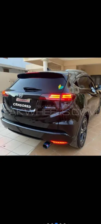 Honda Vezel 2015 for Sale in Bahawalpur Honda Vezel 2015 for Sale in Bahawalpur Image-5