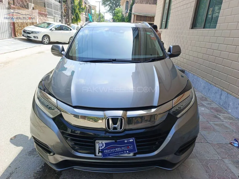 Honda Vezel 2019 for Sale in Lahore Image-1
