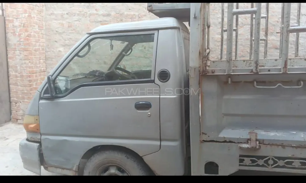 Hyundai Shehzore 2004 for Sale in Faisalabad Hyundai Shehzore 2004 for Sale in Faisalabad Image-5