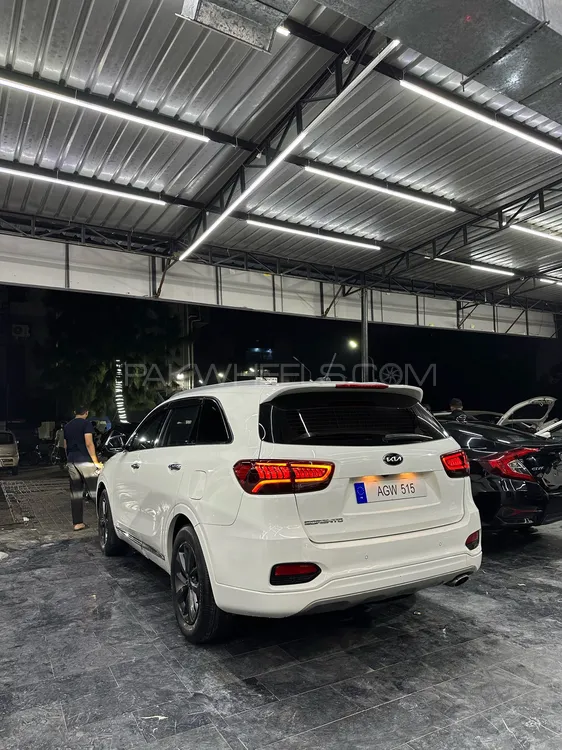 KIA Sorento 2021 for Sale in Sialkot KIA Sorento 2021 for Sale in Sialkot Image-5