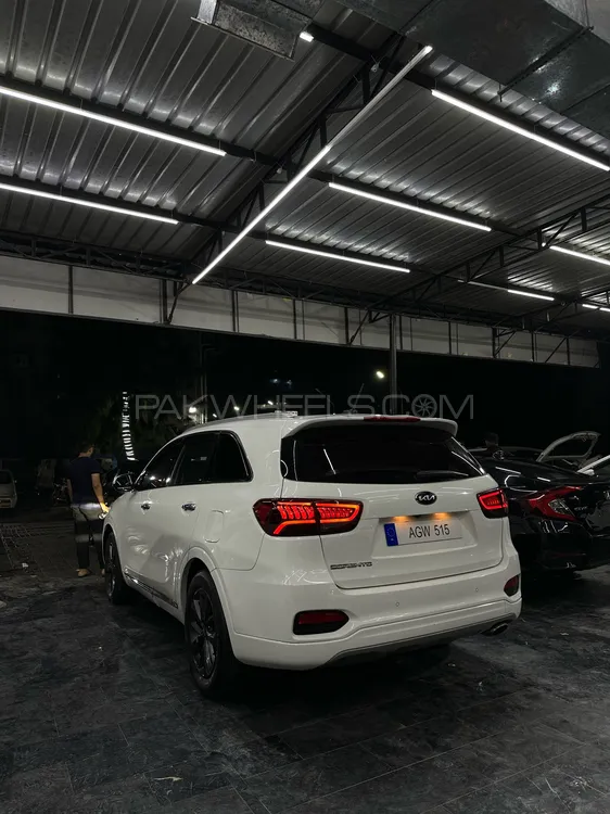KIA Sorento 2021 for Sale in Sialkot KIA Sorento 2021 for Sale in Sialkot Image-8