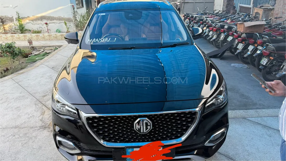 MG HS 2023 for Sale in Faisalabad Image-1