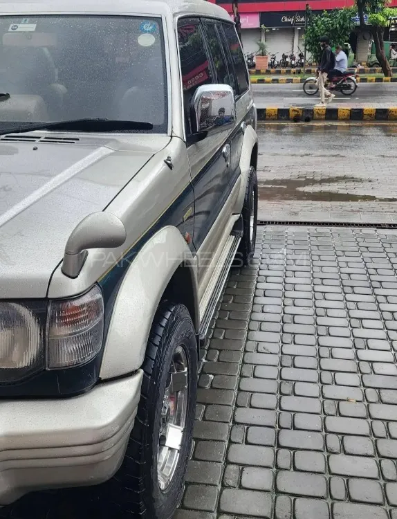 Mitsubishi Pajero 1992 for Sale in Lahore Image-1