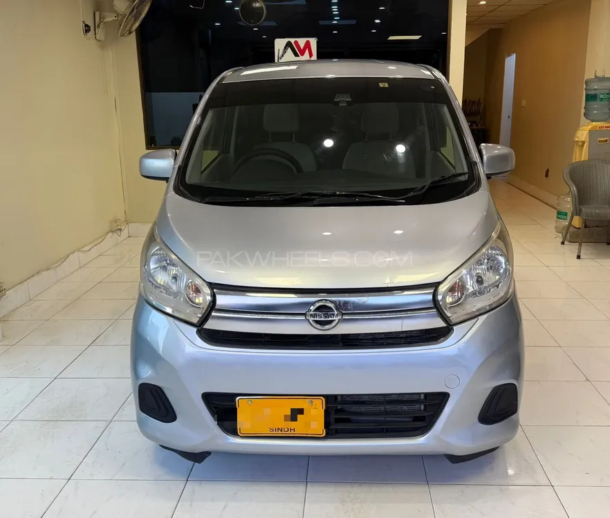 نسان ڈیز 2018 for Sale in کراچی Image-1