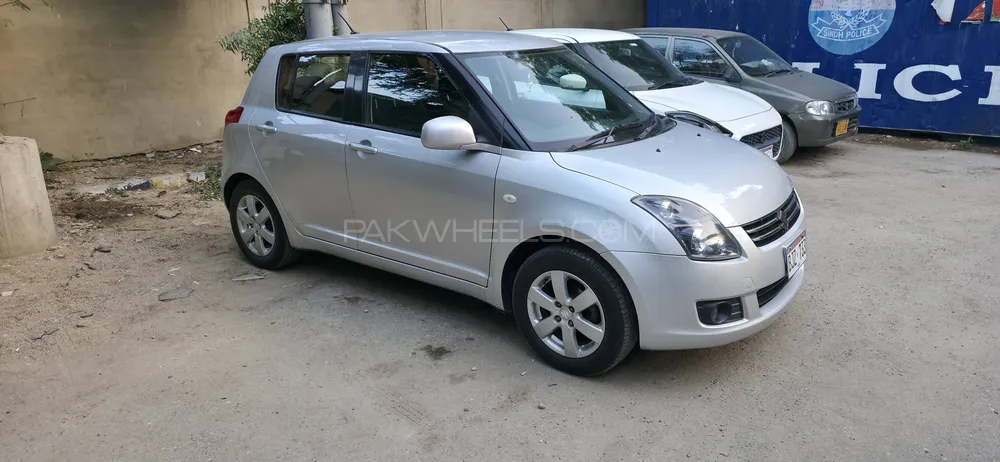 Suzuki Swift 2017 for Sale in Karachi Image-1