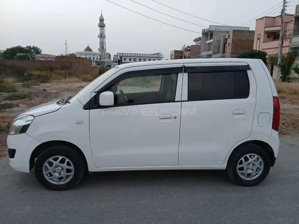Suzuki Wagon R 2018 for Sale in Pir mahal Suzuki Wagon R 2018 for Sale in Pir mahal Image-4