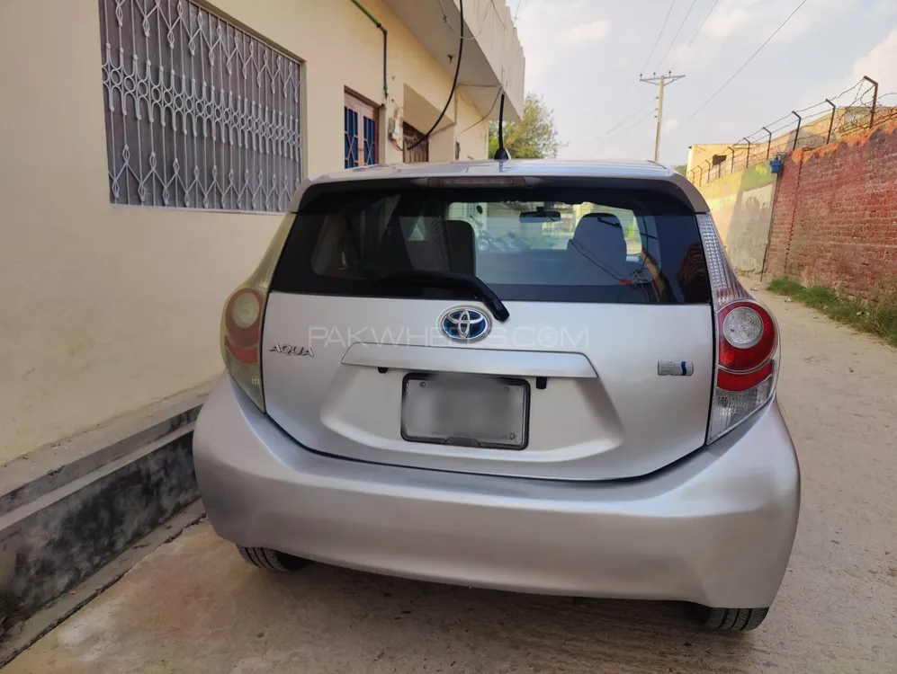 Toyota Aqua 2013 for Sale in Rawalpindi Toyota Aqua 2013 for Sale in Rawalpindi Image-2