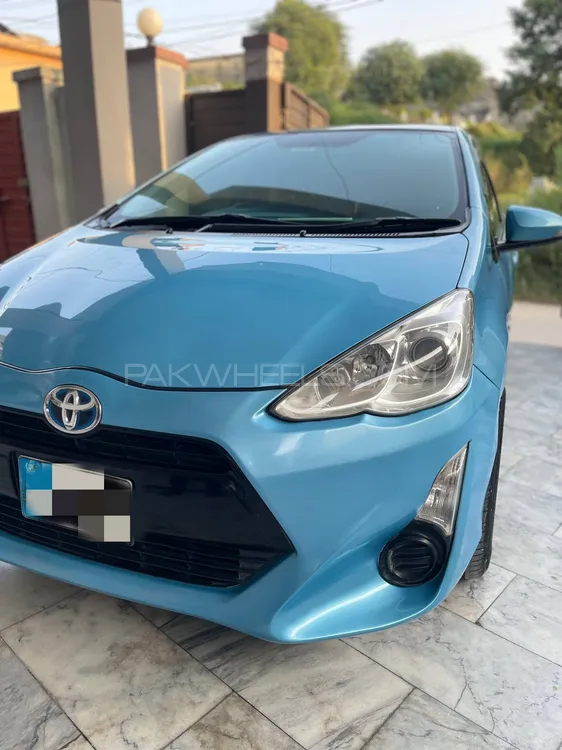 Toyota Aqua 2015 for Sale in Wah cantt Image-1