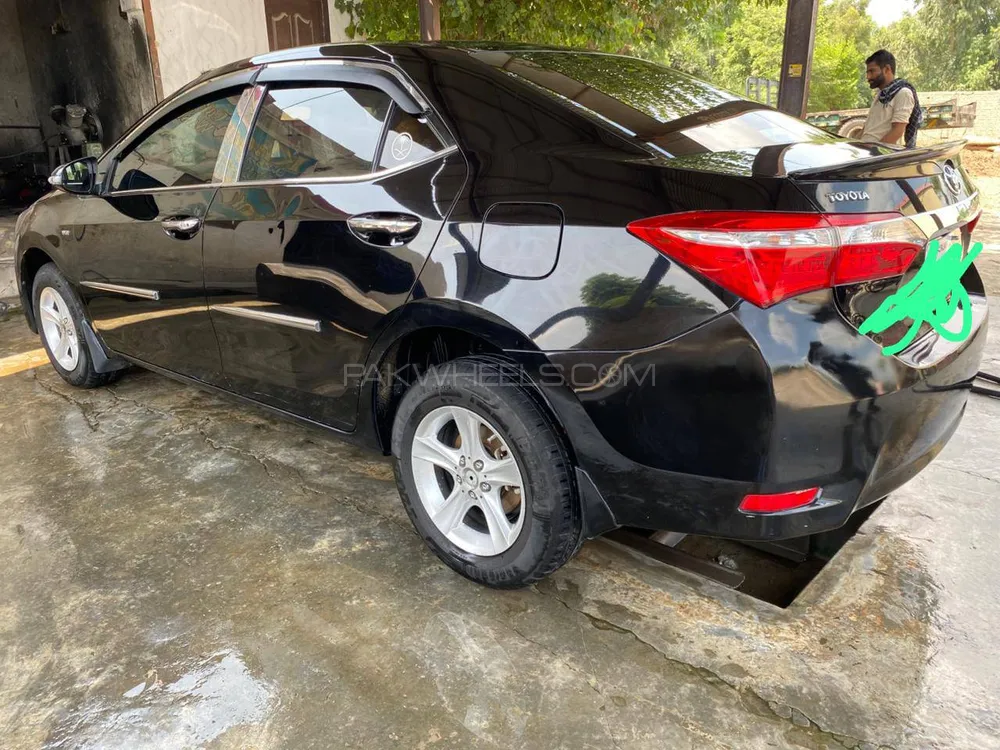 Toyota Corolla 2020 for Sale in Kot addu Image-1