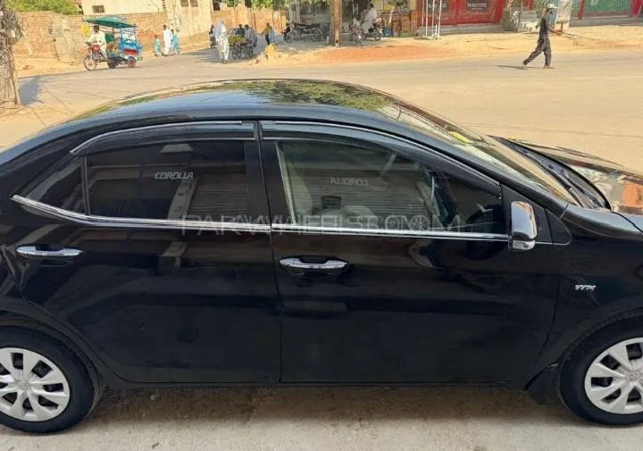 Toyota Corolla 2017 for Sale in Khanpur Toyota Corolla 2017 for Sale in Khanpur Image-2
