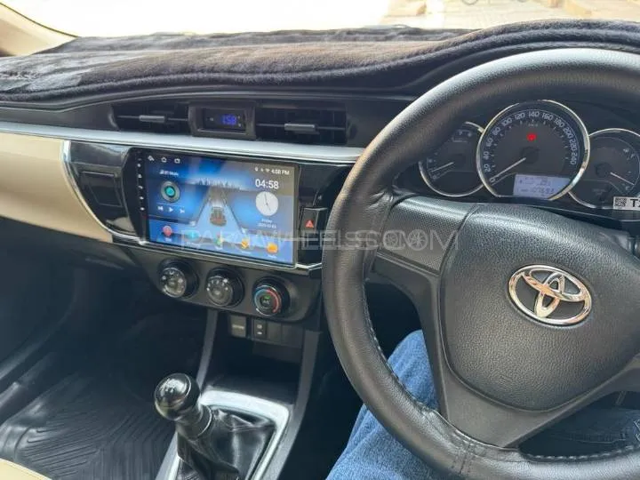 Toyota Corolla 2017 for Sale in Khanpur Toyota Corolla 2017 for Sale in Khanpur Image-17