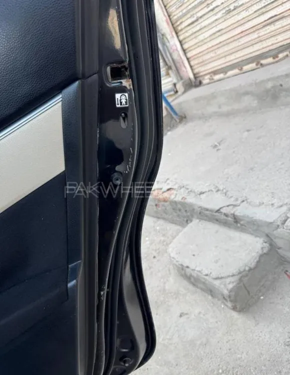 Toyota Corolla 2017 for Sale in Khanpur Toyota Corolla 2017 for Sale in Khanpur Image-14