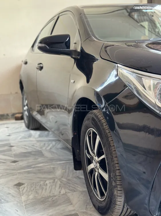 Toyota Corolla 2018 for Sale in Kot Momin Toyota Corolla 2018 for Sale in Kot Momin Image-4