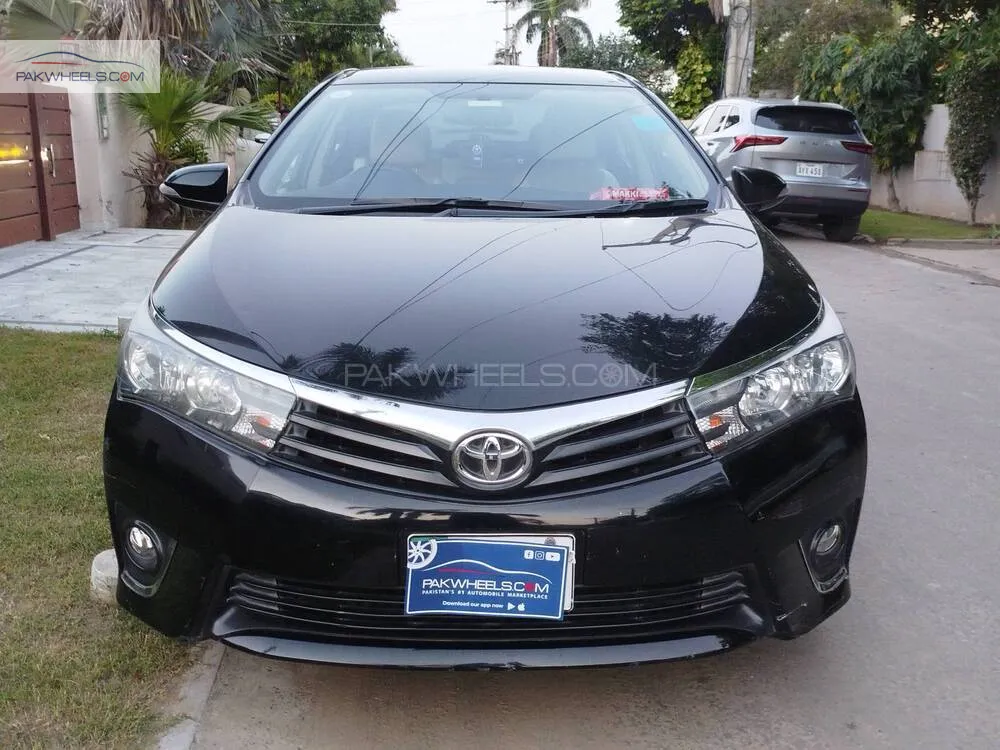 Toyota Corolla 2016 for Sale in Lahore Image-1